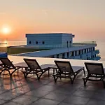 Apartament Dew In Infinity Pool & *