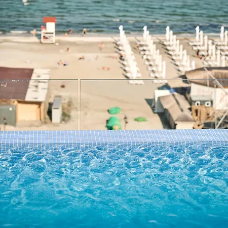Dew In Infinity Pool & Apartament *