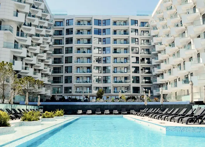 Апартаменты Dew - Infinity Pool &