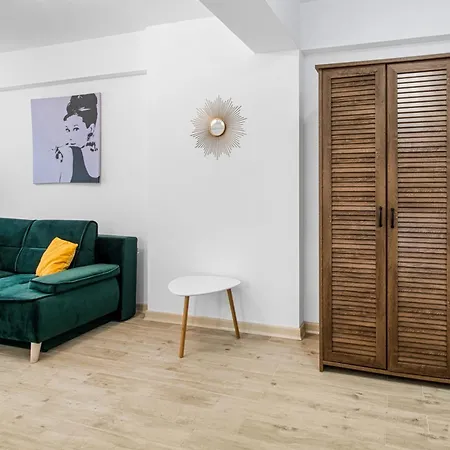 Διαμέρισμα Dew - Infinity Pool & Năvodari