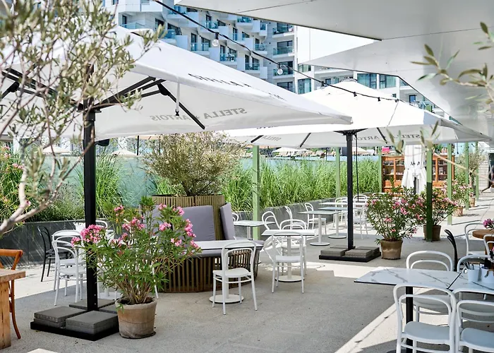 아파트 Dew - Infinity Pool & *