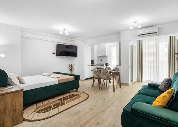 Dew - Infinity Pool & * Năvodari